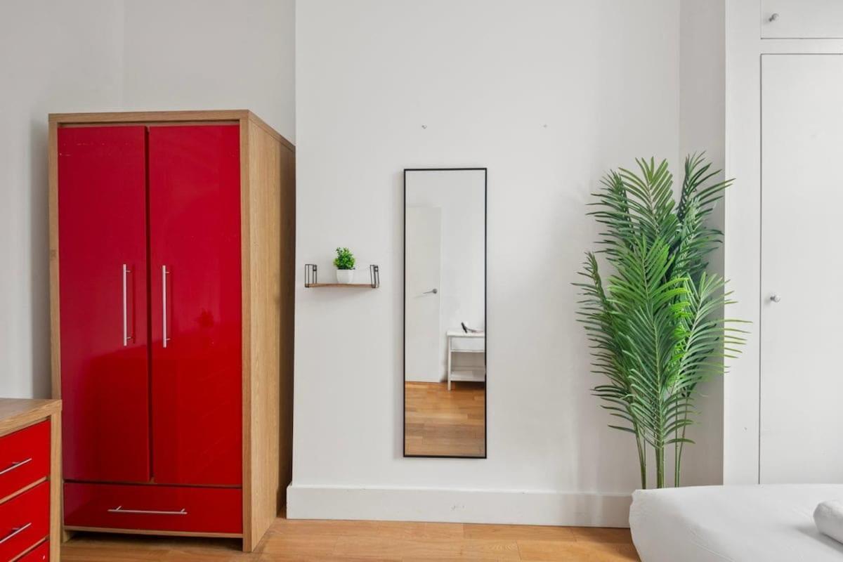 Sg, Cosy Apartment In Paddington Central Лондон Экстерьер фото
