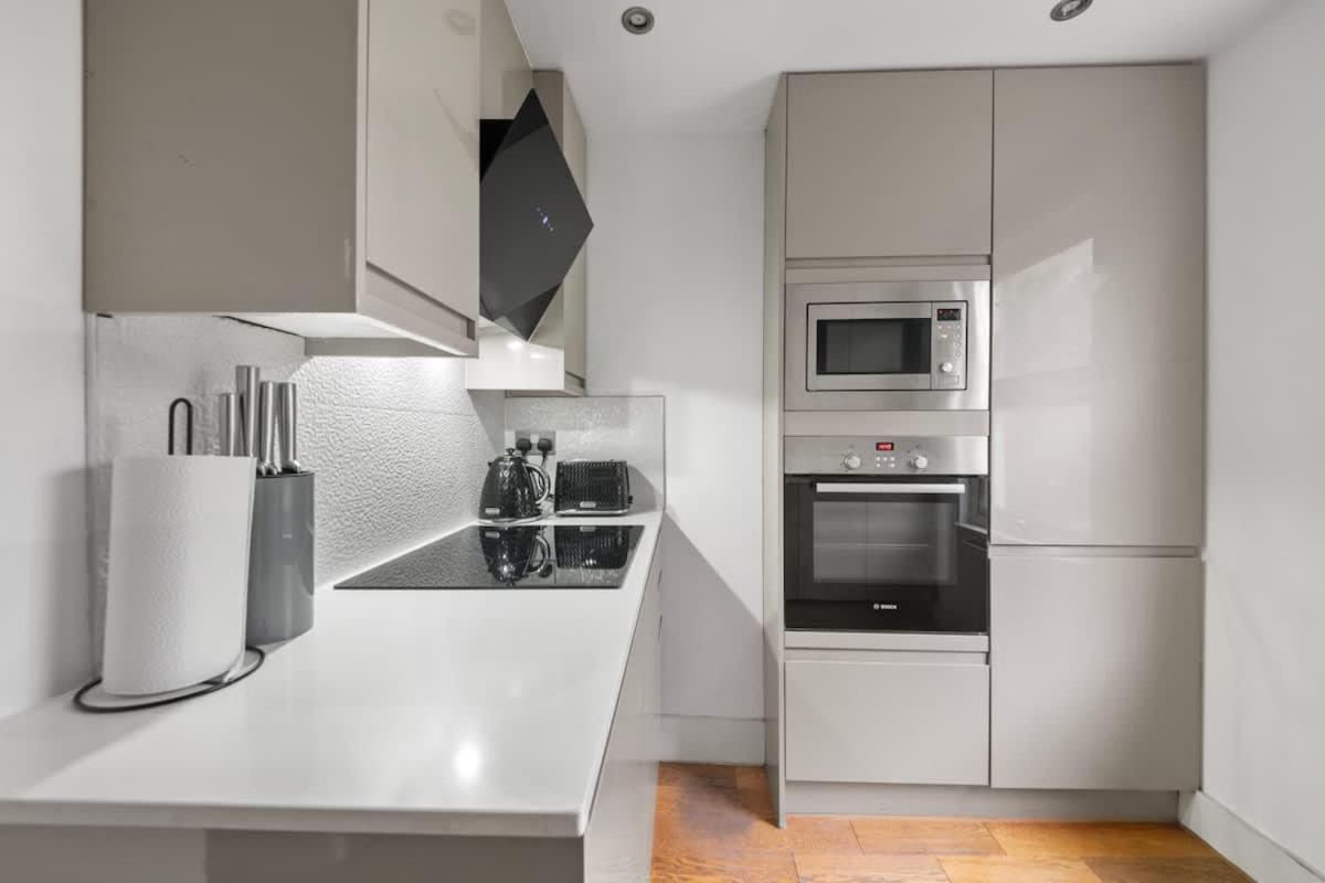Sg, Cosy Apartment In Paddington Central Лондон Экстерьер фото