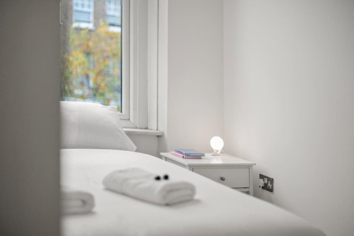 Sg, Cosy Apartment In Paddington Central Лондон Экстерьер фото