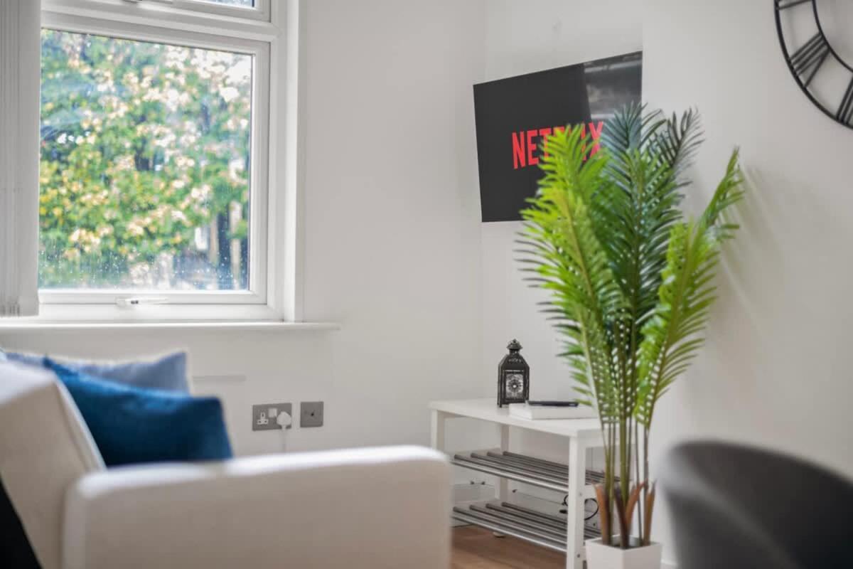 Sg, Cosy Apartment In Paddington Central Лондон Экстерьер фото